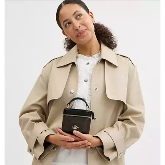 Coach Ava Crossbody Bag In Signature Canvas In Gold/Walnut/Black CY732 NWT - Picture 10 of 10